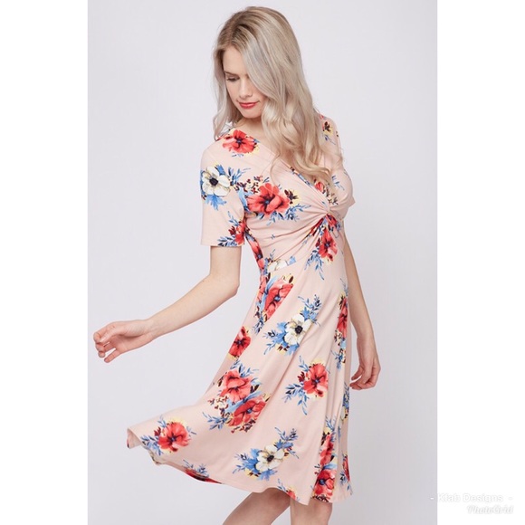 💝LAST 1! Stunning Blush Twist Front Floral Dress - Picture 4 of 7